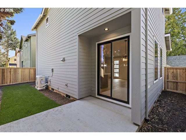 6906 Se BROOKLYN St, Portland, OR 97206