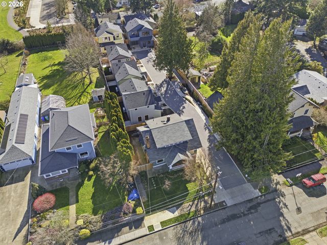 6906 Se BROOKLYN St, Portland, OR 97206