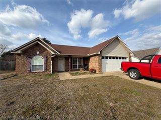 1963 Palomino Drive, Greenwood, AR 72936