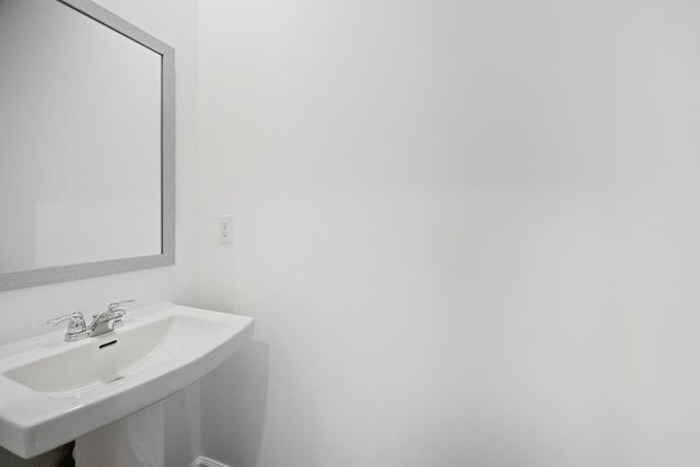 1270 Windance Lake Drive, Loganville, GA 30052