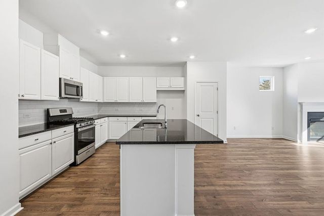 1270 Windance Lake Drive, Loganville, GA 30052