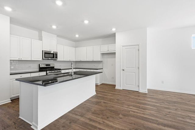 1270 Windance Lake Drive, Loganville, GA 30052