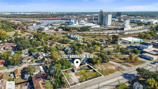 7137 Navigation Boulevard, Houston, TX 77011