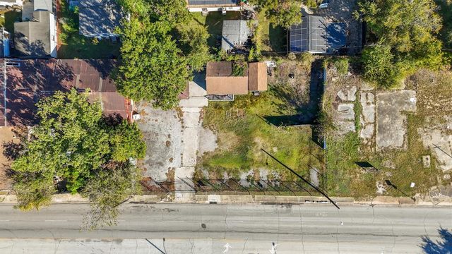 7137 Navigation Boulevard, Houston, TX 77011