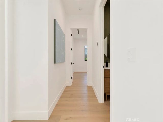 5814 Graves Avenue, Encino, CA 91316