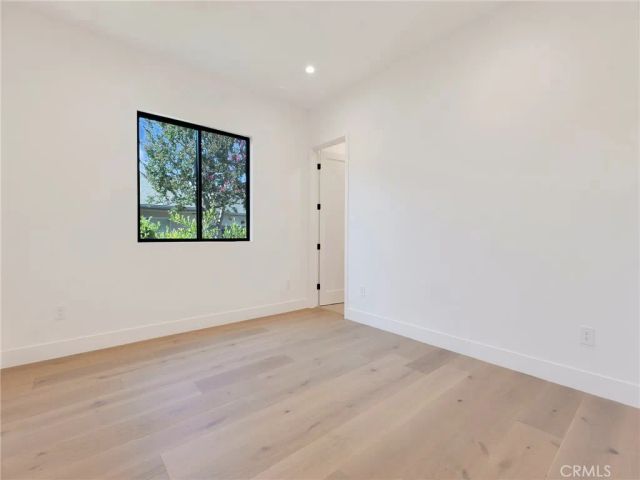 5814 Graves Avenue, Encino, CA 91316