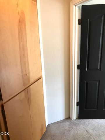3152 Forest Hills Drive, Medford, OR 97504