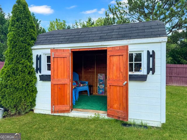 2022 Standing Rock Road, Senoia, GA 30276