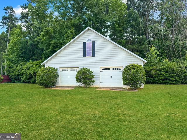 2022 Standing Rock Road, Senoia, GA 30276