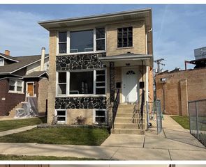 6849 N Overhill Avenue 2, Chicago, IL 60631
