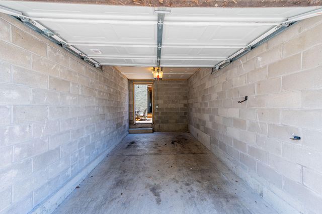 115 E 8th Street, Covington, KY 41011