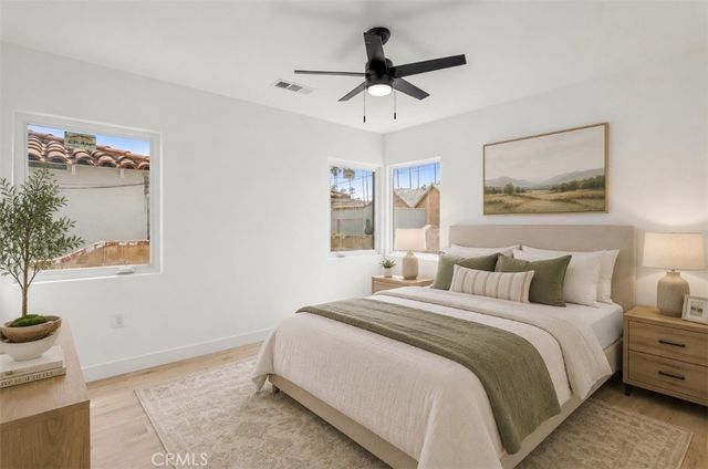 5419 S Rimpau, Los Angeles, CA 90043