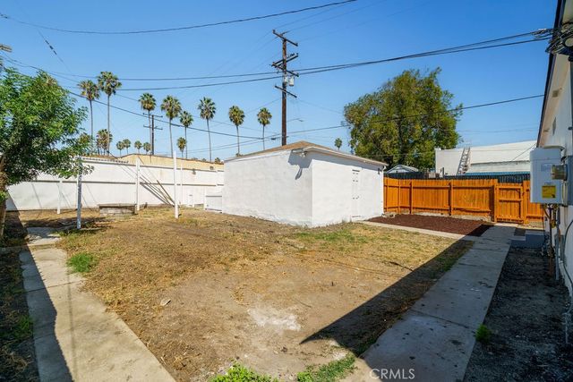 5419 S Rimpau, Los Angeles, CA 90043