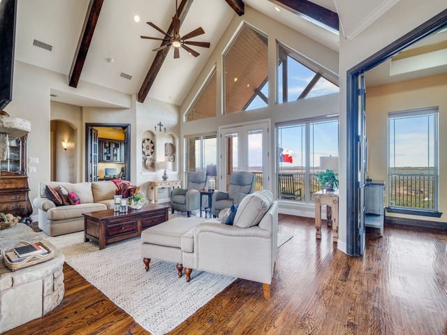 1598 Canyon Wren Loop, Graford, TX 76449