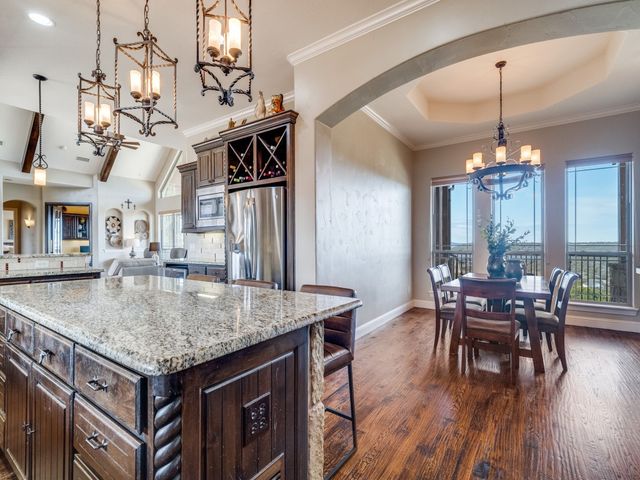 1598 Canyon Wren Loop, Graford, TX 76449