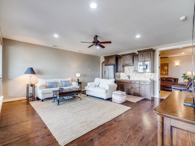 1598 Canyon Wren Loop, Graford, TX 76449