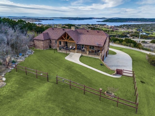 1598 Canyon Wren Loop, Graford, TX 76449