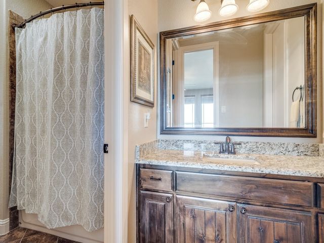 1598 Canyon Wren Loop, Graford, TX 76449