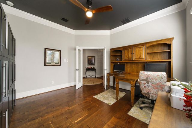 17627 Cook Forest Drive, Humble, TX 77346