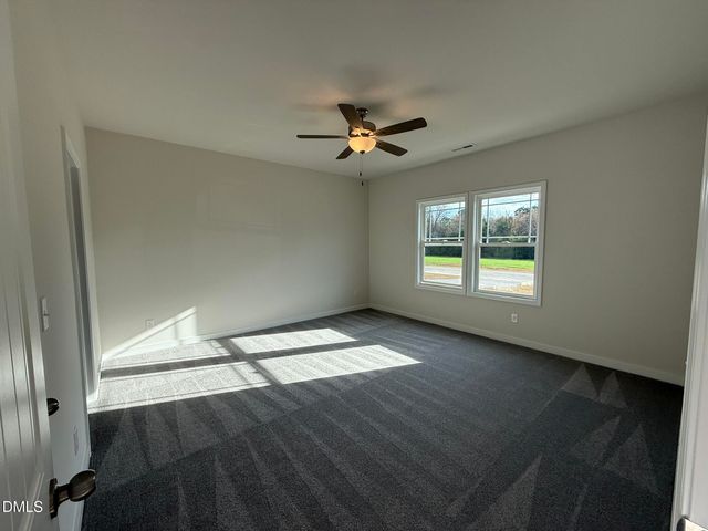 189 Jacobs Ridge Drive, Four Oaks, NC 27524