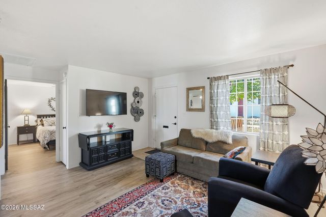 103 S Paseo Quinta, Green Valley, AZ 85614