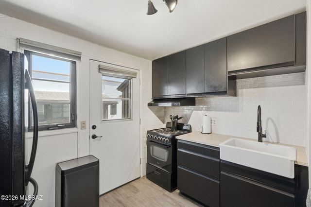 103 S Paseo Quinta, Green Valley, AZ 85614