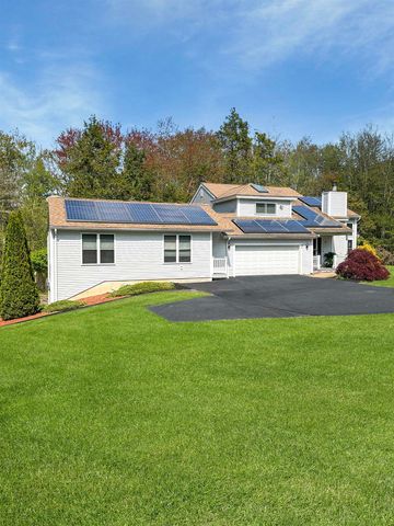 87 Pilgrim Circle, Hampstead, NH 03826