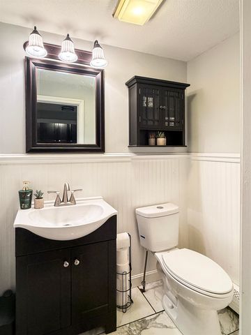 87 Pilgrim Circle, Hampstead, NH 03826