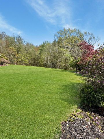 87 Pilgrim Circle, Hampstead, NH 03826