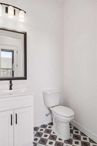 2707 Ballast Green Dr Drive, Texas City, TX 77568