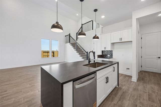 2707 Ballast Green Dr Drive, Texas City, TX 77568