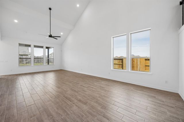 2707 Ballast Green Dr Drive, Texas City, TX 77568