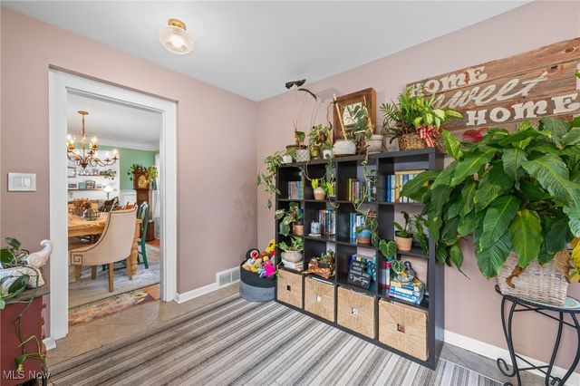 2244 Edgerton Road, University Heights, OH 44118