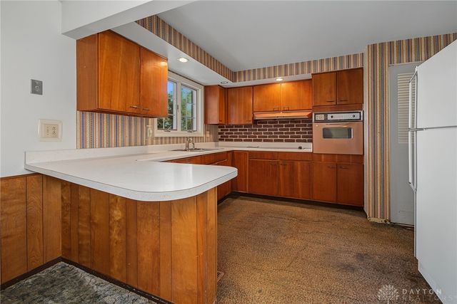 1035 Cottage Court Drive, Fairborn, OH 45324