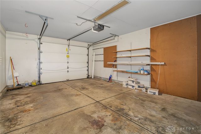 1035 Cottage Court Drive, Fairborn, OH 45324