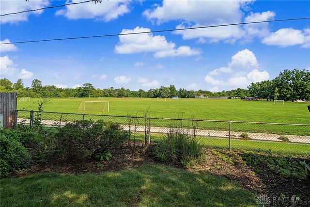 1035 Cottage Court Drive, Fairborn, OH 45324