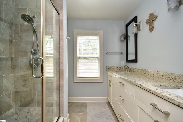 108 Hillcrest Circle, Greenville, SC 29609