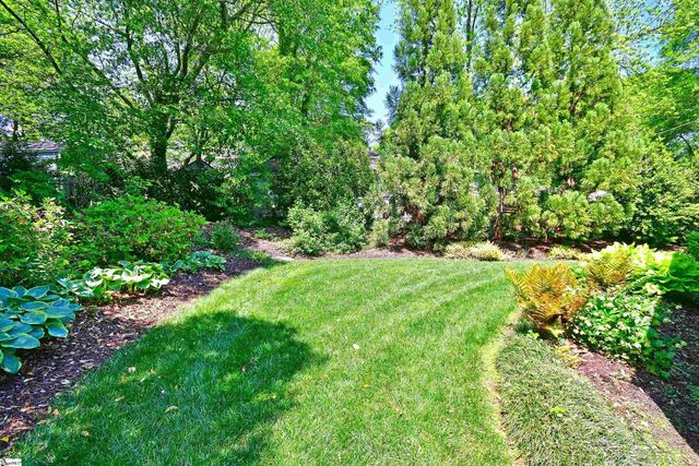 108 Hillcrest Circle, Greenville, SC 29609