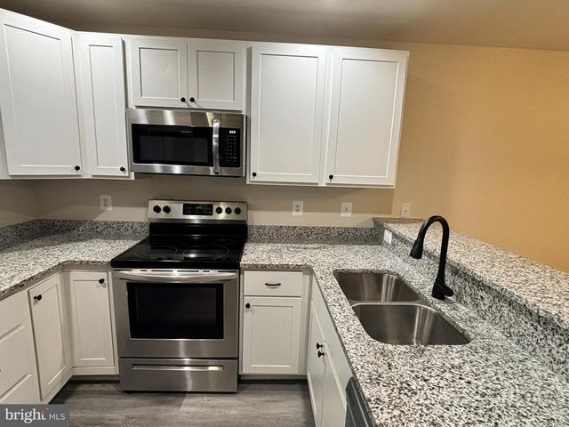 30 PARRISH LOOP, Montross, VA 22520