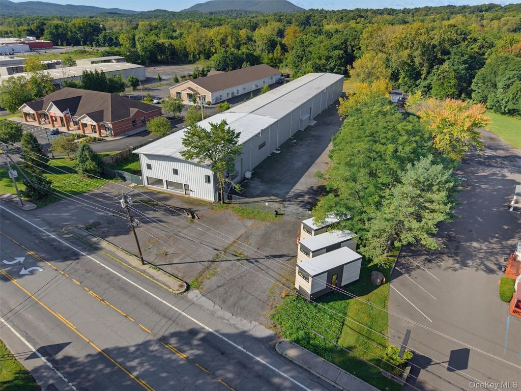 161 Temple Hill Road, New Windsor, NY 12553 — photo 4