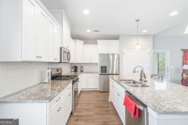 509 Lago Court, Lagrange, GA 30241