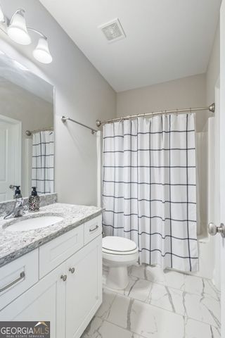 509 Lago Court, Lagrange, GA 30241