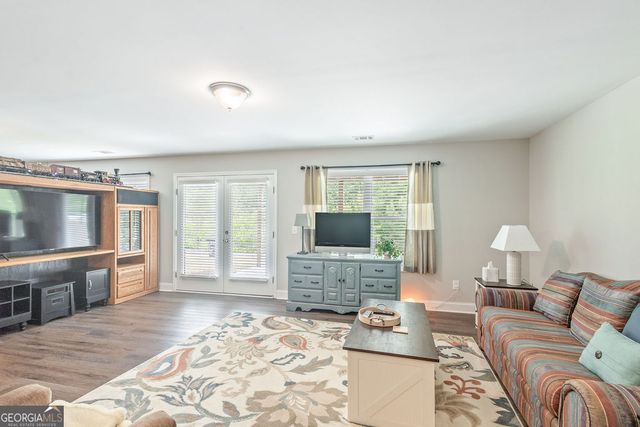 509 Lago Court, Lagrange, GA 30241