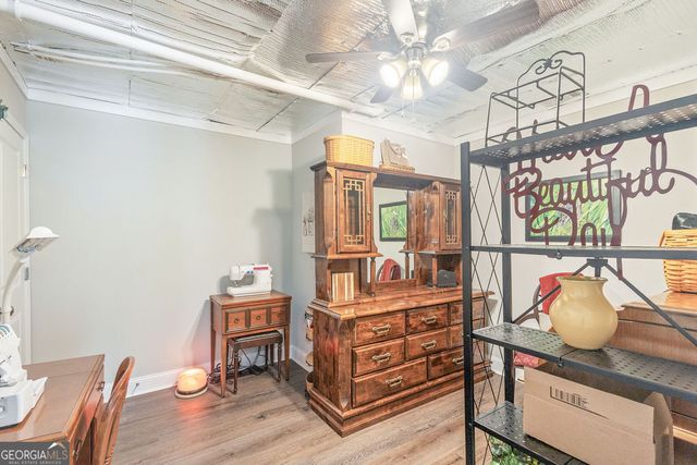 509 Lago Court, Lagrange, GA 30241