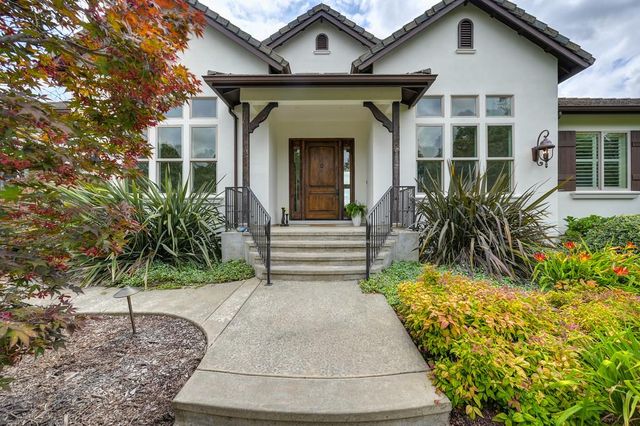 2990 Ironwood Ln, Lincoln, CA 95648