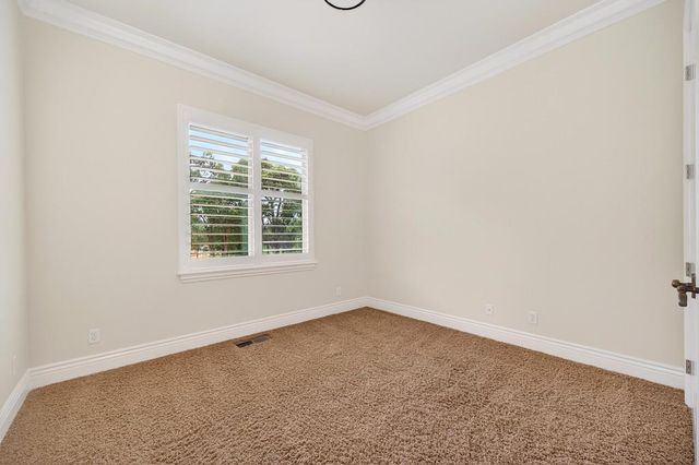 2990 Ironwood Ln, Lincoln, CA 95648