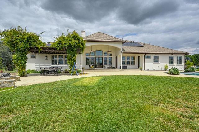 2990 Ironwood Ln, Lincoln, CA 95648