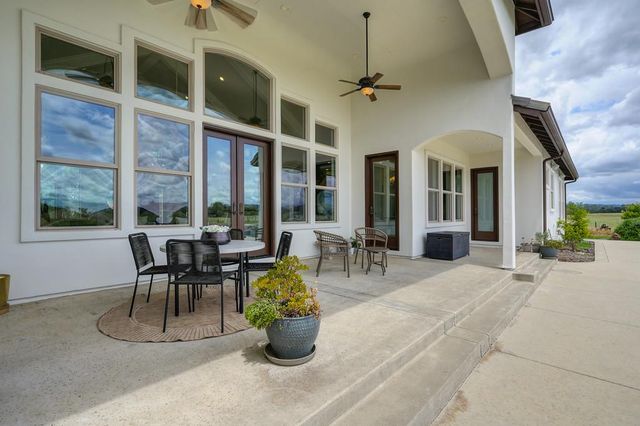 2990 Ironwood Ln, Lincoln, CA 95648