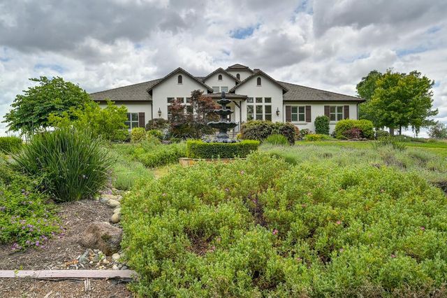 2990 Ironwood Ln, Lincoln, CA 95648
