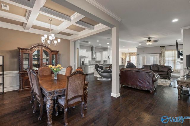 24 Tall Oak Blvd, Huntsville, AL 35824